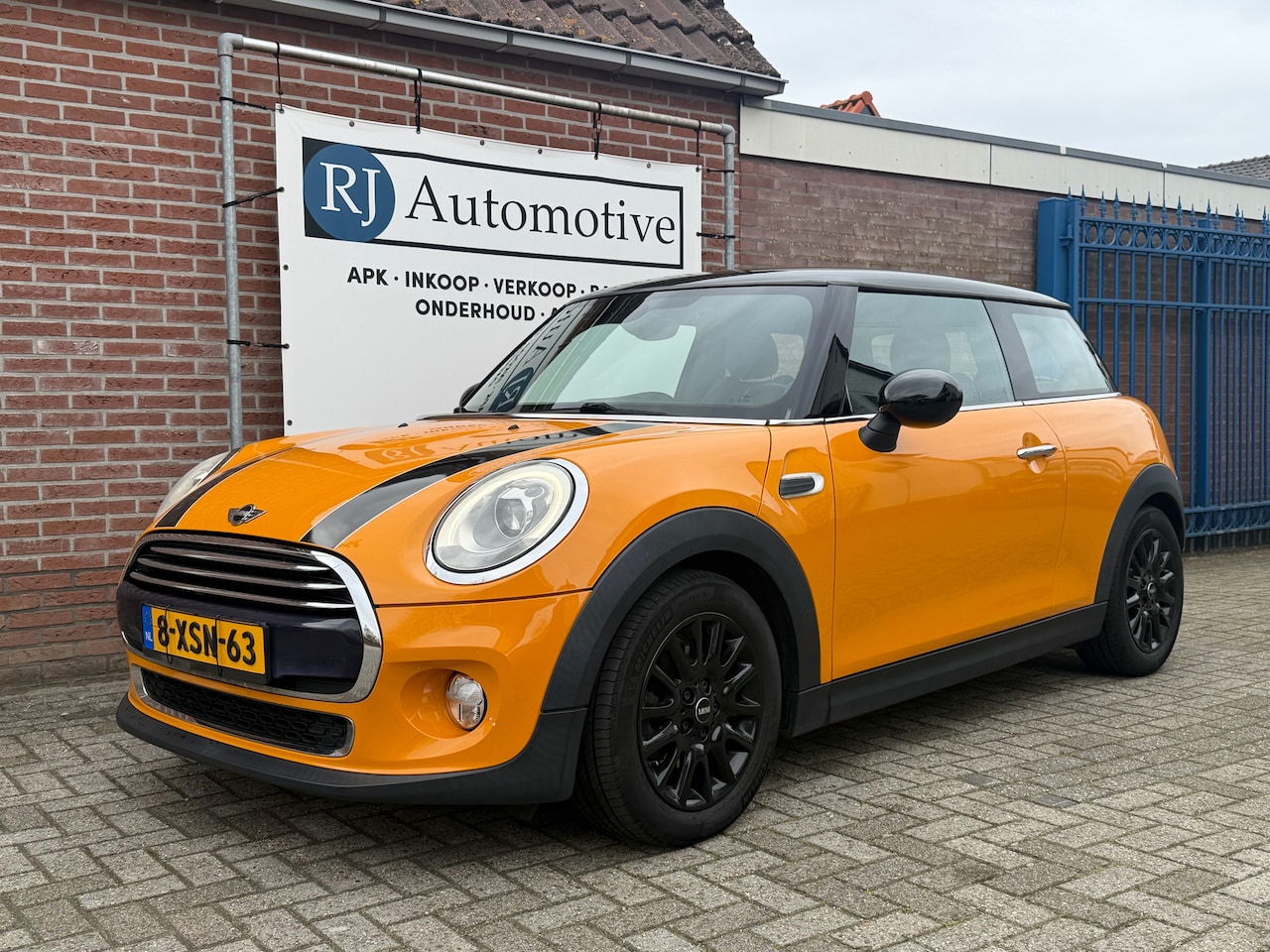 MINI Cooper - 1.5 Cpr 1st.Born Ed. APK/NAP/NAVI - AutoWereld.nl