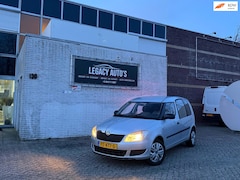Skoda Roomster - 1.2 Ambition - APK 12/2026 - RIJDT & SCHAKELT GOED - HOGE INSTAP