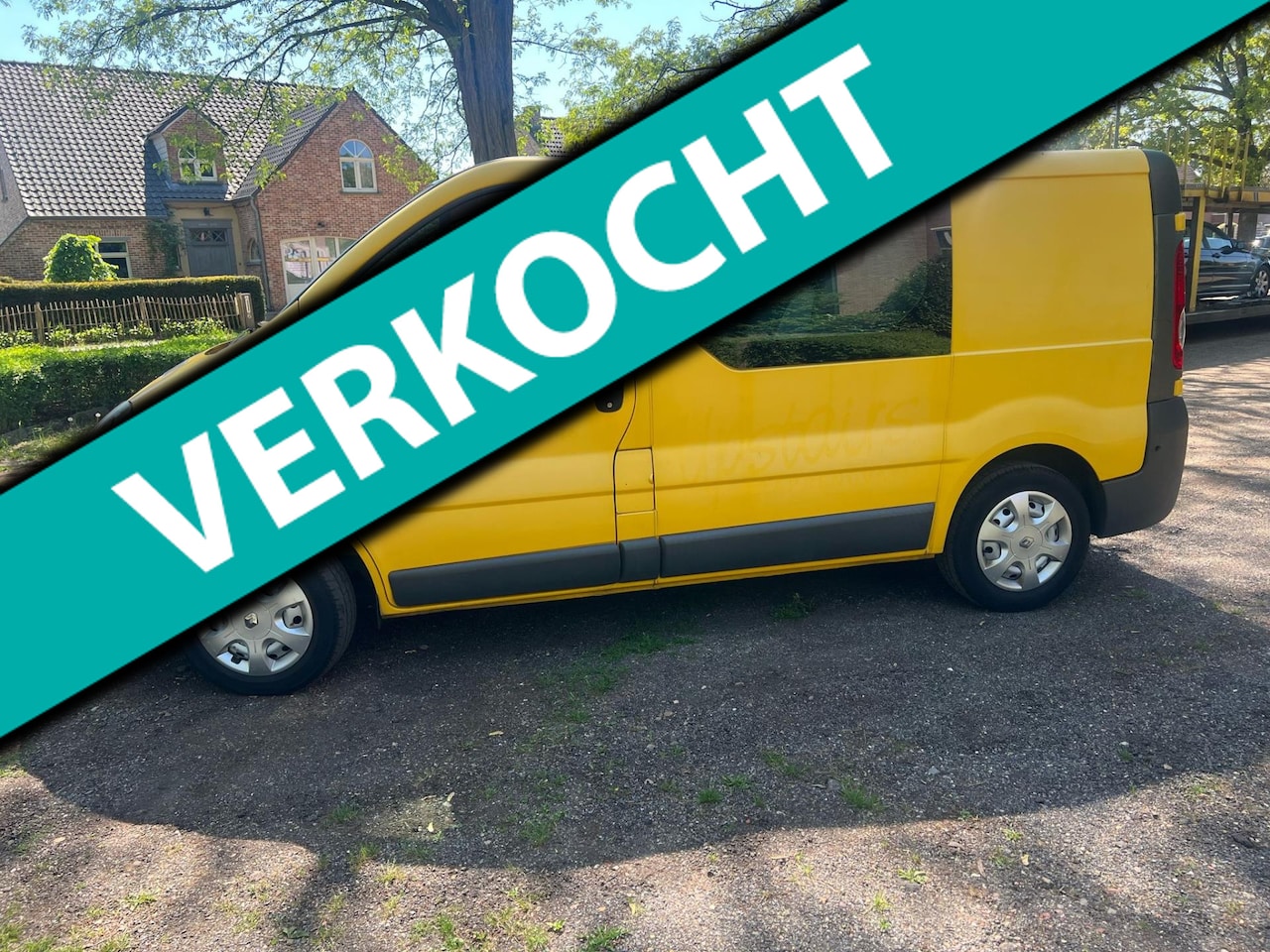 Renault Trafic - 2.0 dCi T27 L1H1 Générique DC 2.0 dCi T27 L1H1 Générique DC - AutoWereld.nl