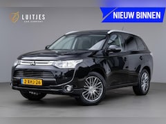 Mitsubishi Outlander - 2.0 Instyle 7-pers|Schuifdak|Leder|Trekhaak|Elek.a-klep|Camera|Rockford-Fosgate|2e-eig