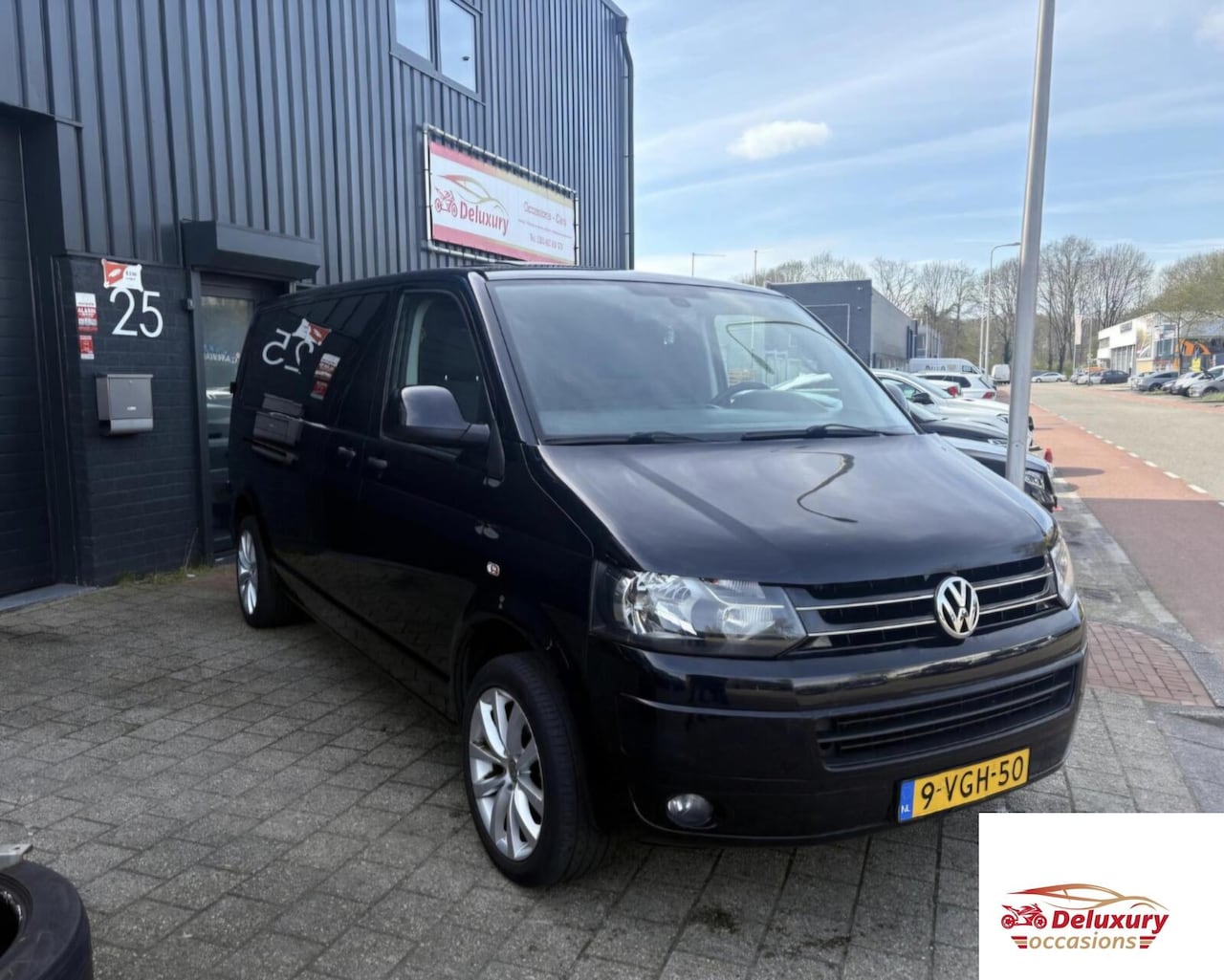 Volkswagen Transporter - 2.0 TDI L2H1 DC Comfortline| DSG | EX BTW | NL Auto - AutoWereld.nl