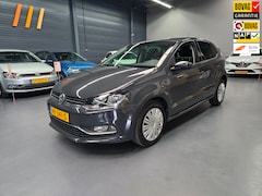 Volkswagen Polo - 1.4 TDI Comfortline 1E EIGENAAR CARPLAY NAVI BLUETOOTH NAP NL AUTO