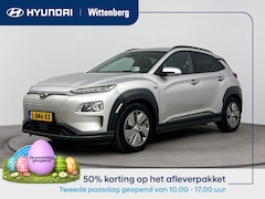 Hyundai Kona Electric - EV Fashion 64 kWh | SoH 95% | Warmtepomp | Head-up display | Navigatie | Camera | Dodehoek