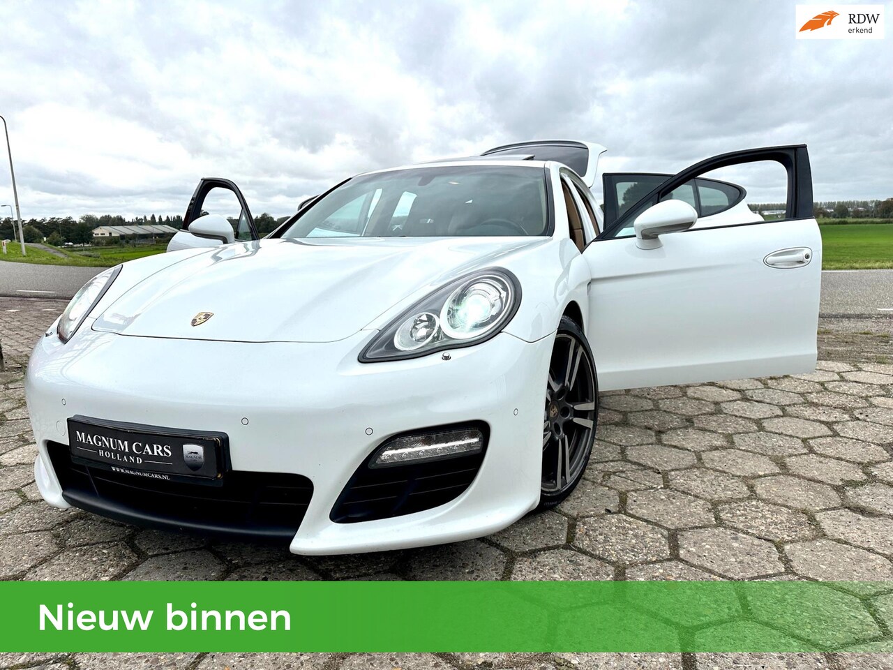 Porsche Panamera - 3.0 DIESEL PLATINUM AUTOMAAT LEDER OPENDAK/PANORAMADAK - AutoWereld.nl
