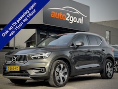 Volvo XC40 - 2.0 T4 INSCRIPTION PANODAK LEDER NAVI HARMAN KARDON LED LMV PDC