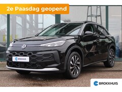 Volkswagen T-Roc - Life First Edition | 'App-Connect' draadloze smartphone integratie | Automatische afstands