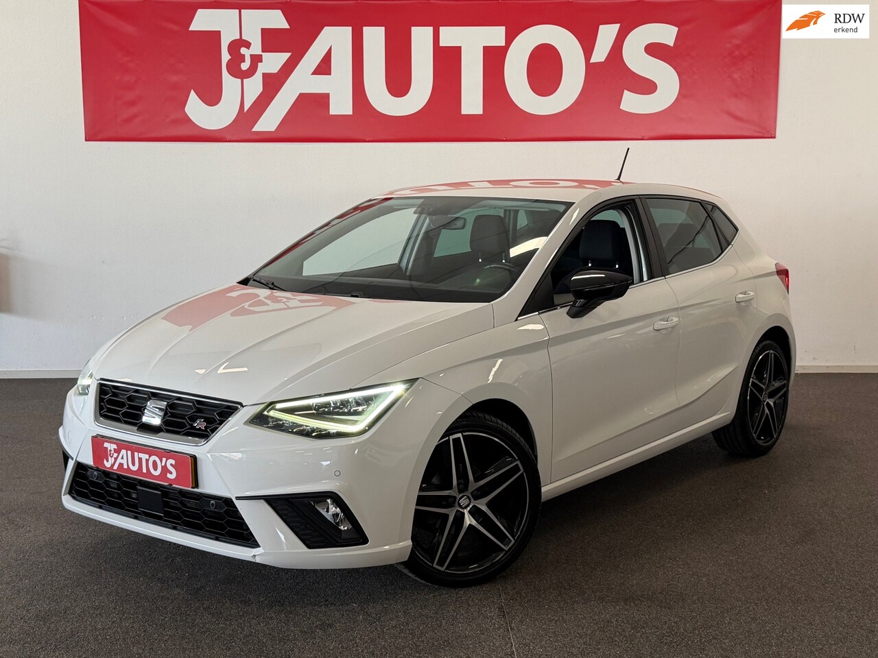 SEAT Ibiza - 1.0 TSI FR| CAR-PLAY|CAMERA| CRUISE| ECC AIRCO|LED - AutoWereld.nl