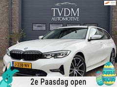 BMW 3-serie Touring - 320i High Executive|LEDER|NAVI|CARPLAY|STOELVERW