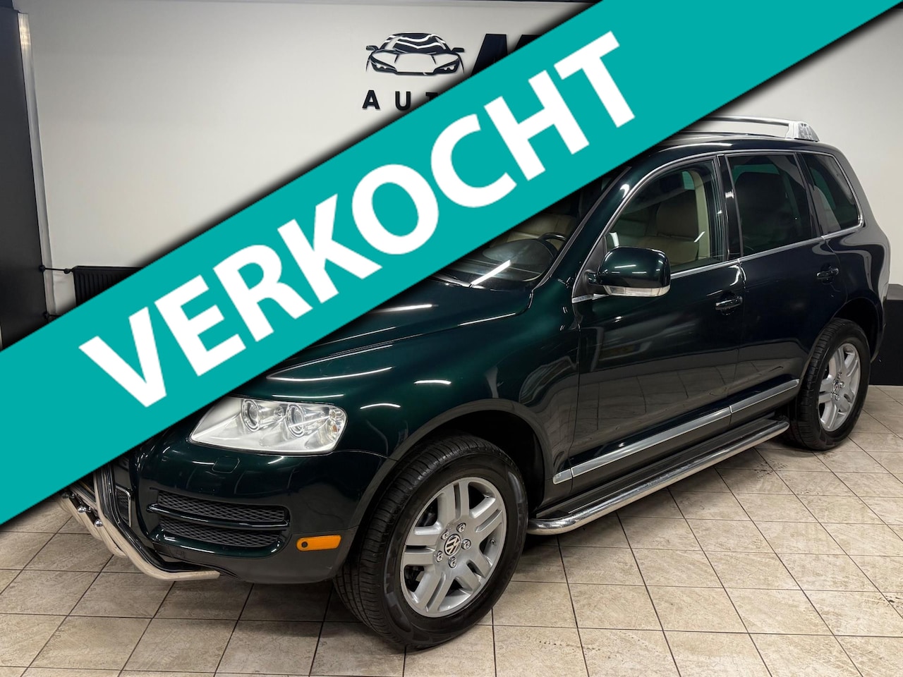 Volkswagen Touareg - 4.2 V8 2004 AUTOMAAT/ECC/DVD/DAKJE/XENON! - AutoWereld.nl