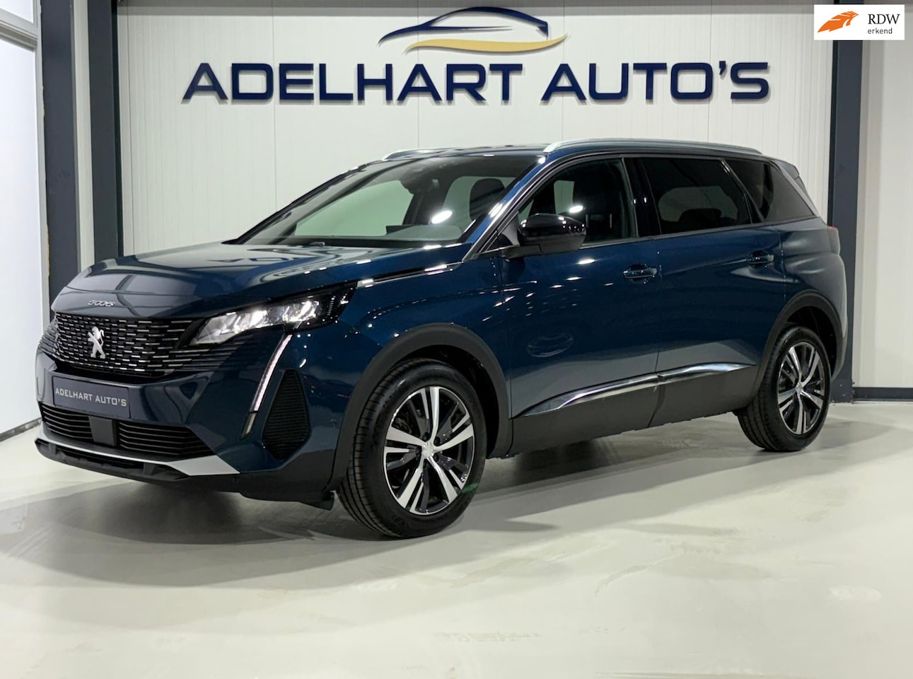 Peugeot 5008 - 1.2 PureTech 7 pers Allure Pack Business Automaat / 360 Camera / Navigatie full map / Crui - AutoWereld.nl