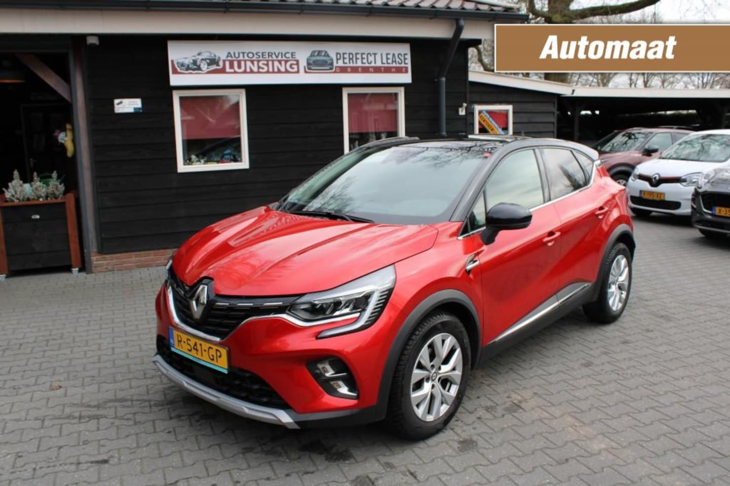 Renault Captur - 1.3 TCe 140PK Automaat Intens - Keyless DAB Navi - AutoWereld.nl