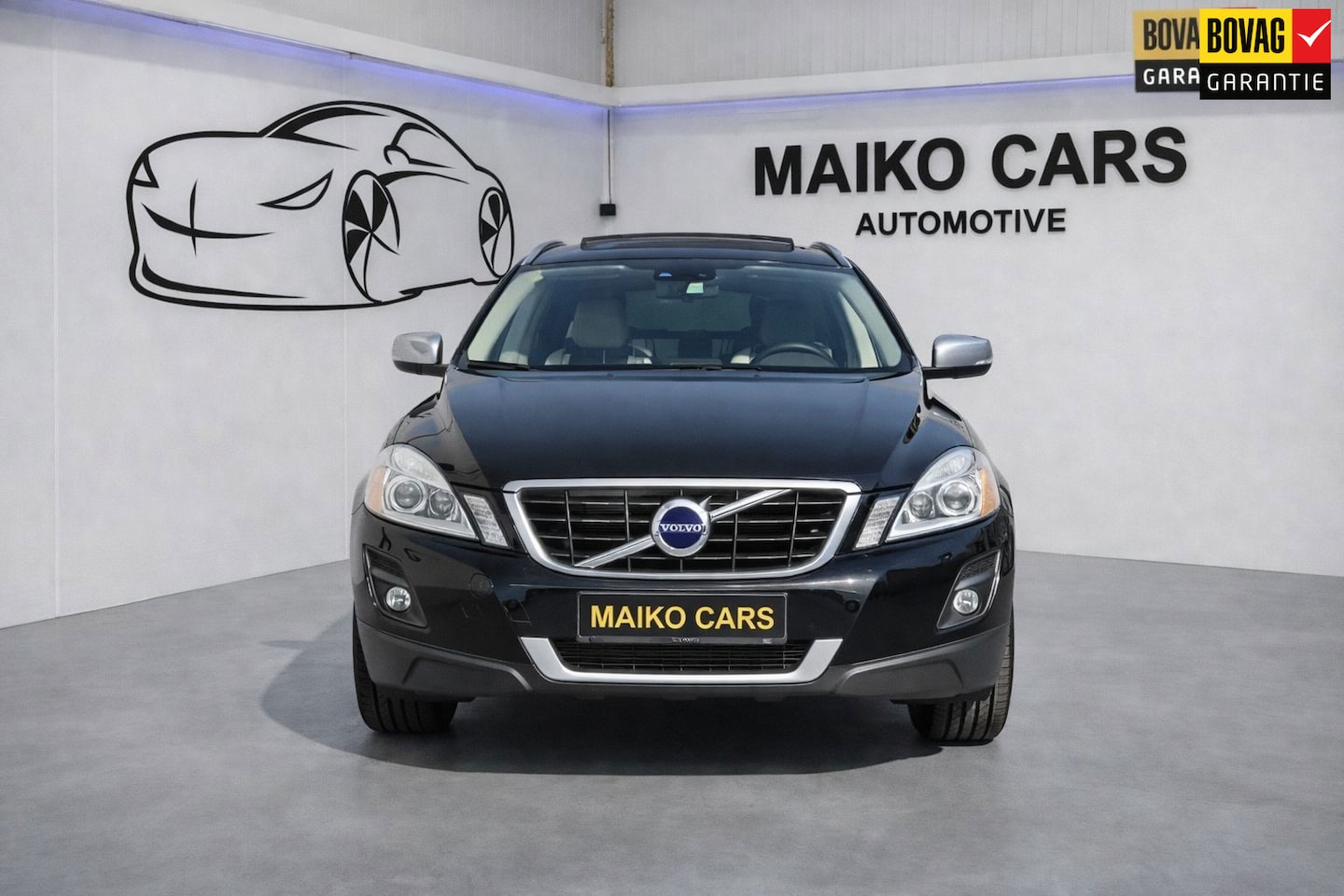 Volvo XC60 - 2.4 D5 AWD Momentum PANORAMADAK NL & NAP km's - AutoWereld.nl