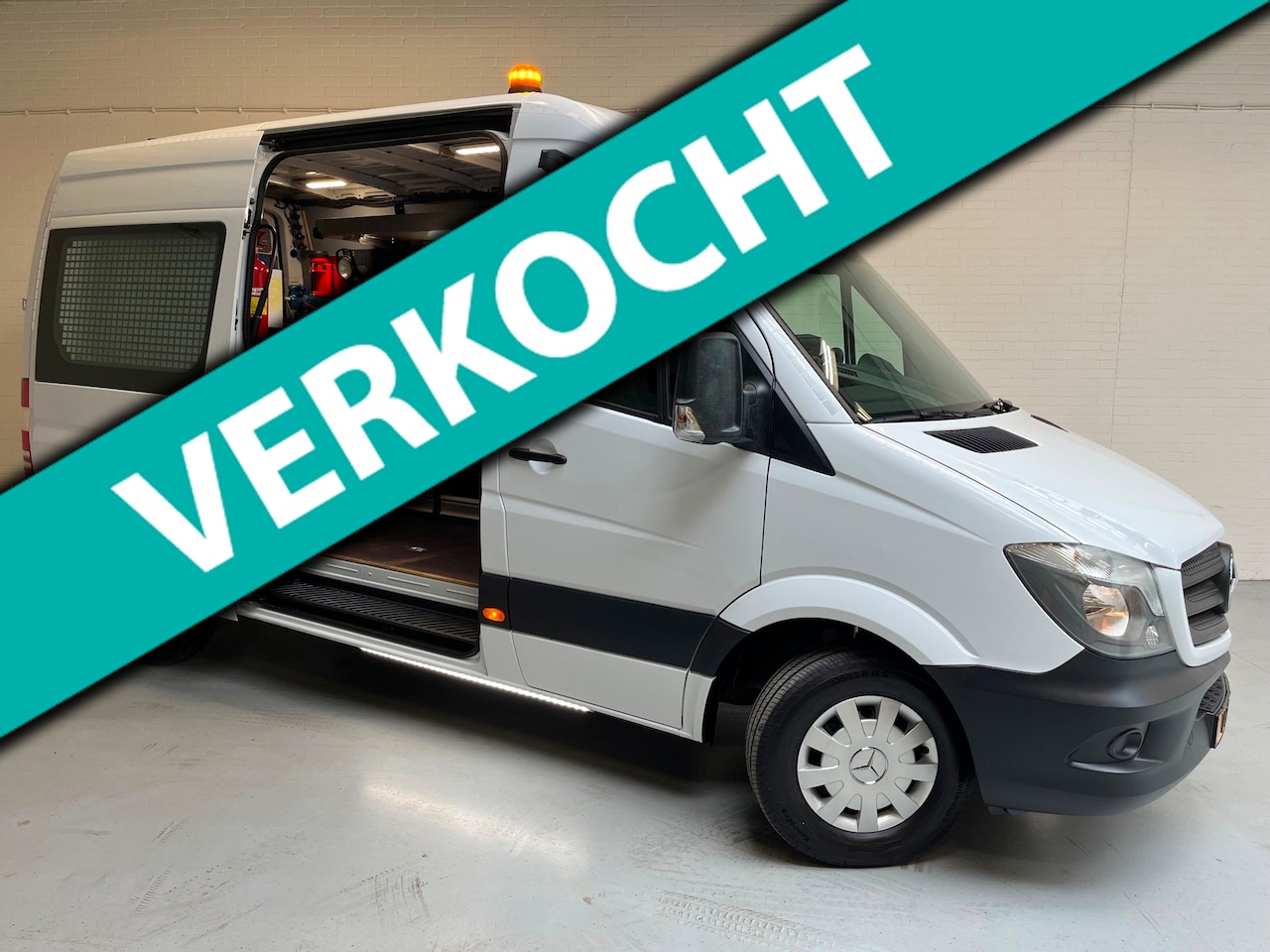 Mercedes-Benz Sprinter - Automaat Servicewagen 414 2.2 CDI 140pk euro6 366 HD BOTT Inrichting Victron V230 Standkac - AutoWereld.nl