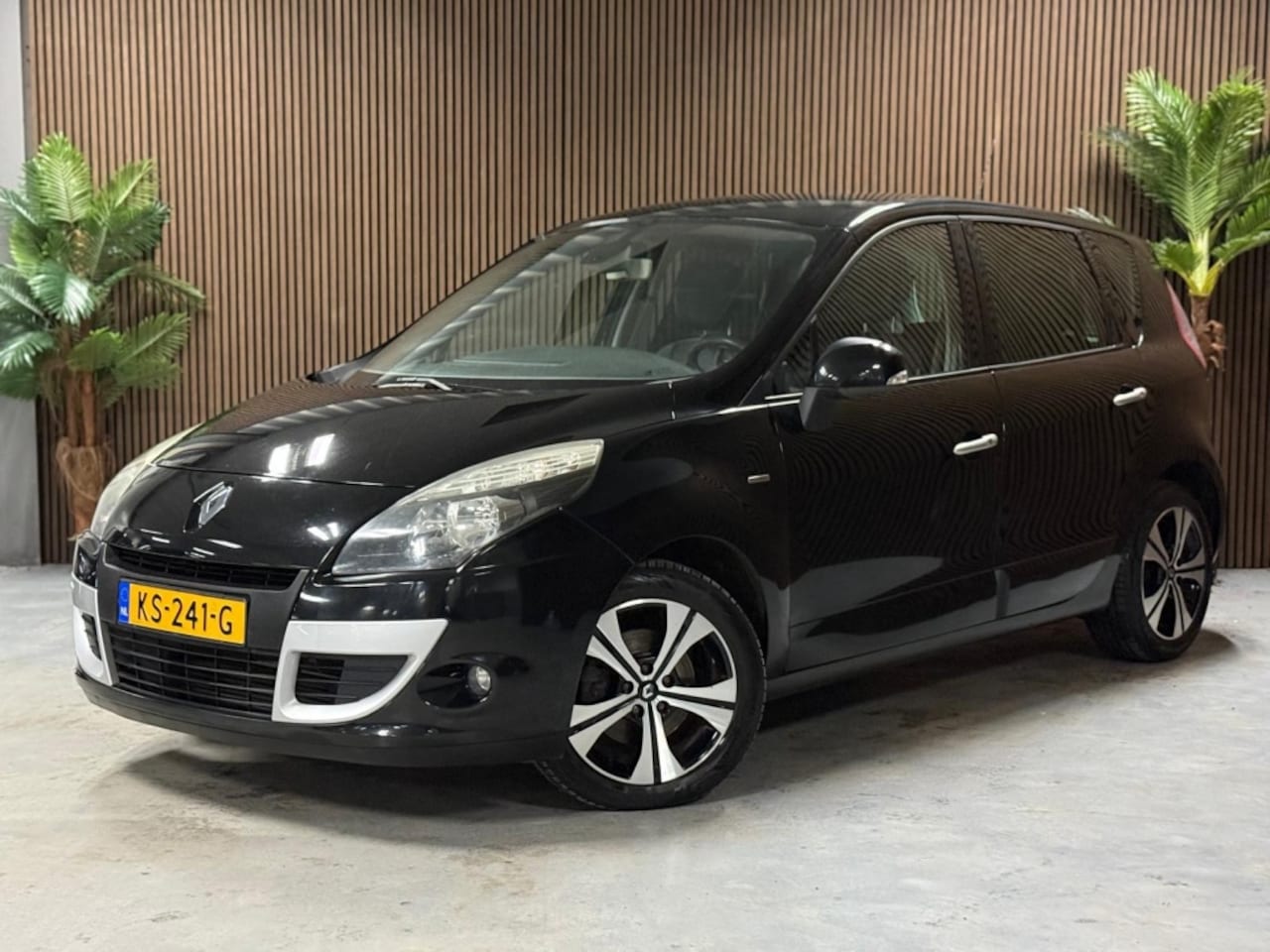 Renault Scénic - 1.4 TCe Bose 1.4 TCe Bose - AutoWereld.nl