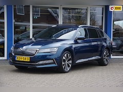 Skoda Superb Combi - 1.4 TSI iV Laurin & Klement SOH 100% Panoramadak Trekhaak Stoelkoeling/verwarming