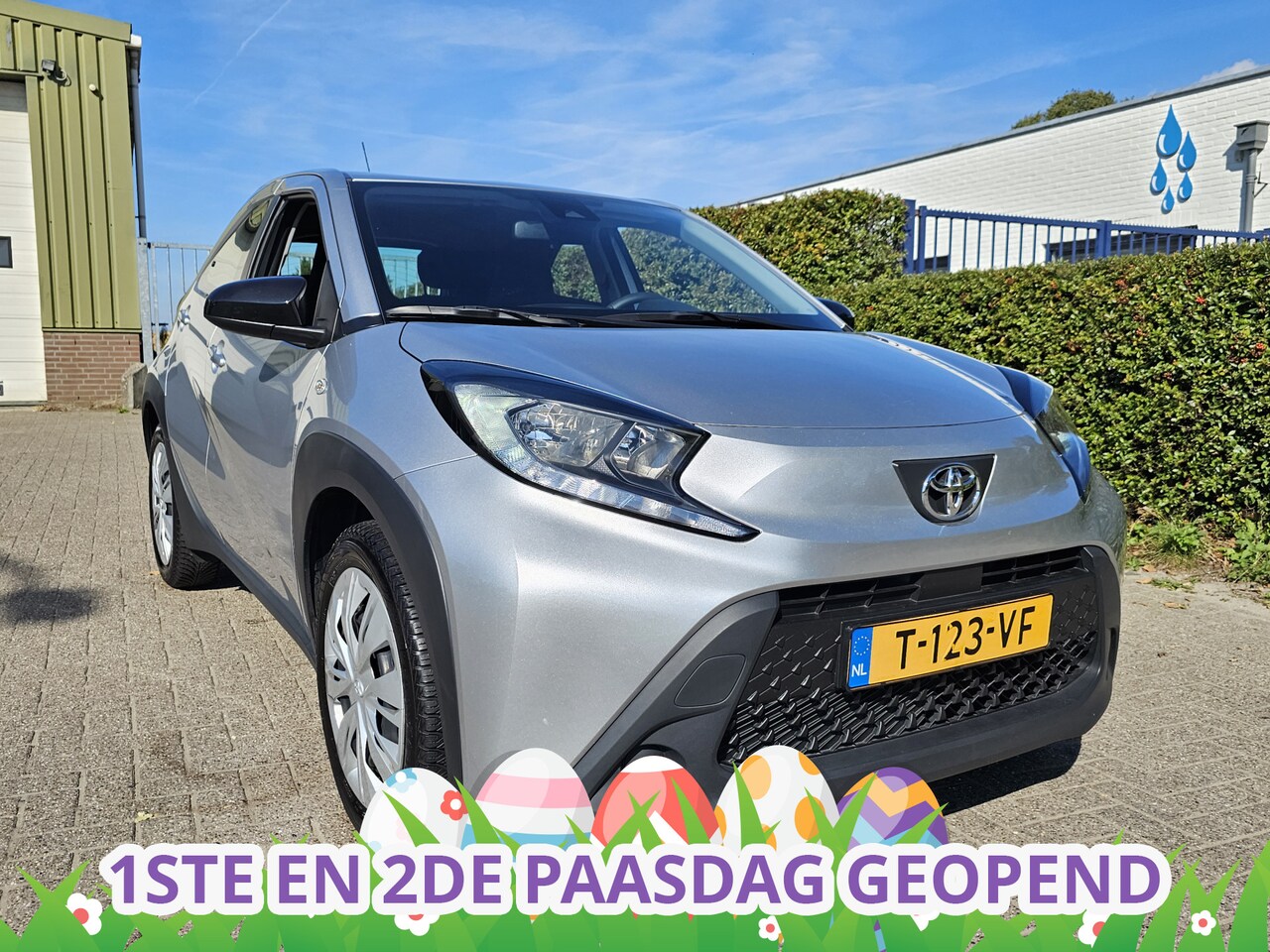 Toyota Aygo X - 1.0 VVT-i MT play 1.0 VVT-i MT Play, Camera! Carplay! Apk 9-2027! PAAS Show t/m 1e+2e PaasDag! - AutoWereld.nl