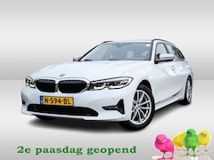 BMW 3-serie Touring - 320i Business Edition 1e-Eig. & Dealer-Onderh. BOVAG-Garantie. NL-Auto