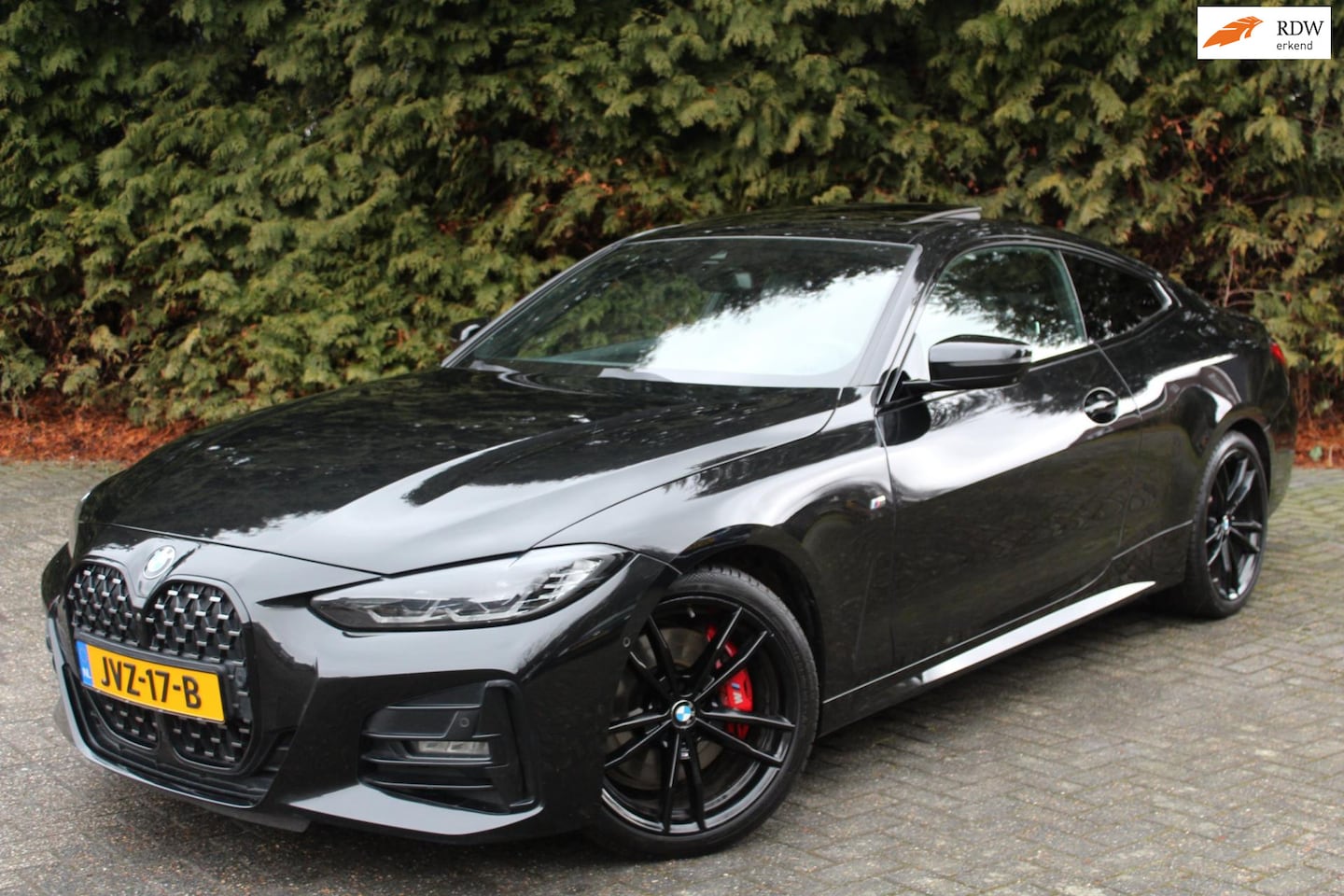 BMW 4-serie Coupé - 420d xDrive High Executive 190PK | M- sportpakket| BTW-AUTO | CAMERA | Panoramadak | LEDER - AutoWereld.nl