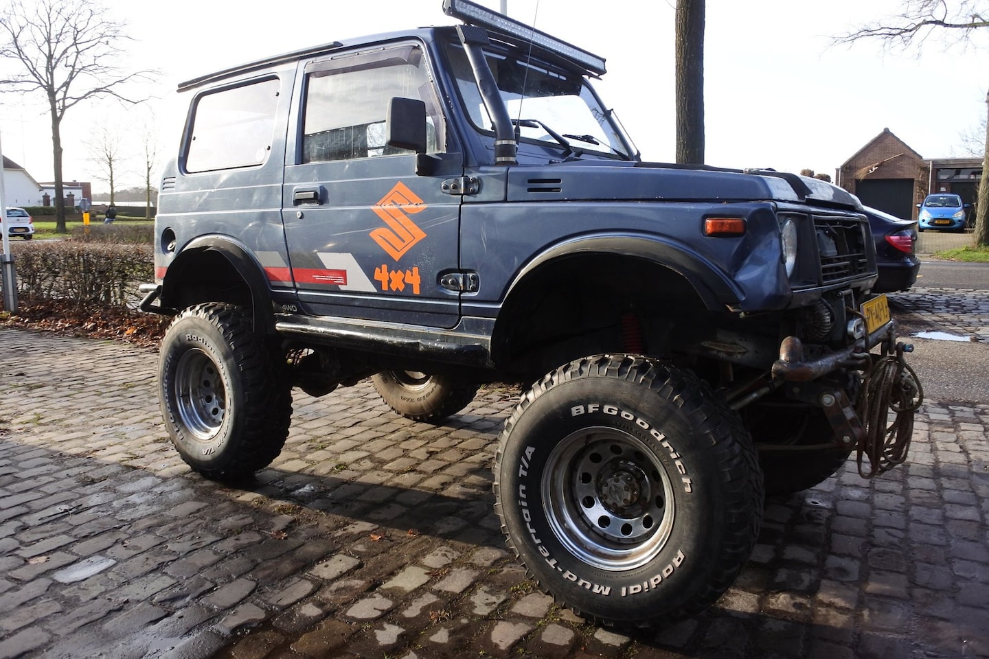 Suzuki LJ/SJ - SJ 413 VJX nw apk 13-3-2028 aangepaste terrein wagen lees text bij foto,s - AutoWereld.nl