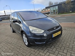 Ford S-Max - 2.0 Titanium Flexifuel 7p