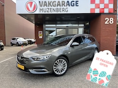 Opel Insignia Sports Tourer - 1.5 Turbo Innovation // LED // HALF LEDER // CAMERA+SENSOREN // NAVI // STUUR+STOELVERWARM