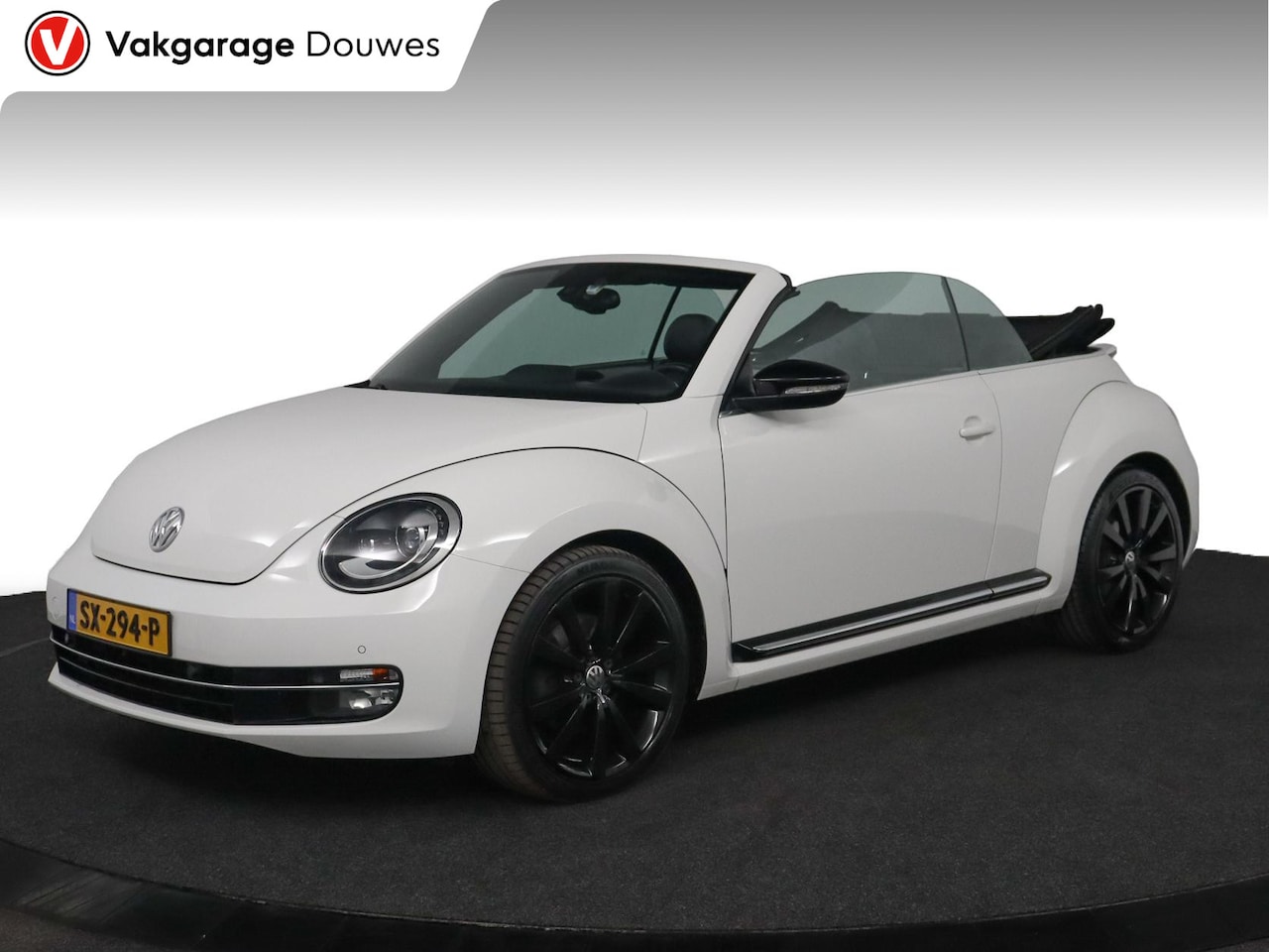 Volkswagen Beetle Cabriolet - 1.4 TSI Sport |Automaat |Leder| - AutoWereld.nl
