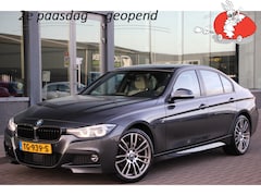 BMW 3-serie - 320i xDrive M Sport Edition | DEALER ONDERHOUDEN