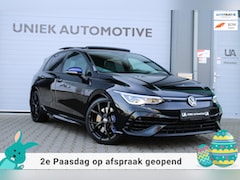 Volkswagen Golf - 2.0 TSI R 4MOTION R20 PERFORMANCE | 20 JAHRE | AKRAPOVIC | PANO | HARMAN KARDON | CAMERA |