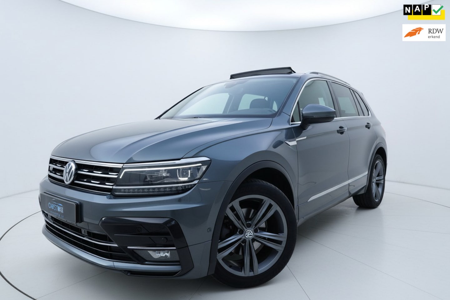 Volkswagen Tiguan - 1.4 TSI ACT R LINE PANO VIRTUAL CAM ACC - AutoWereld.nl