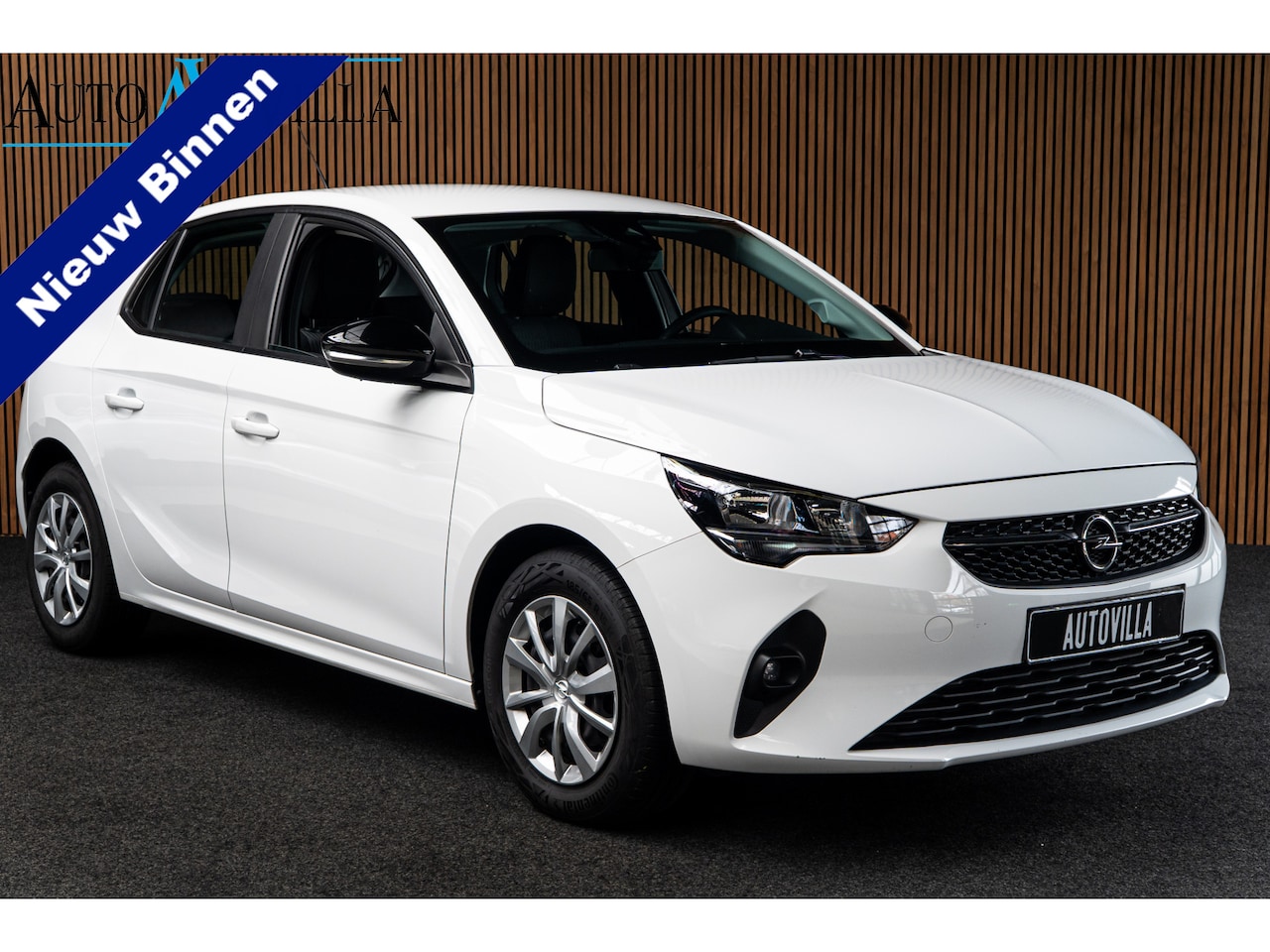 Opel Corsa - 1.2 Edition Navigatie - Apple Carplay - regensensor - Dab - Cruise control - AutoWereld.nl