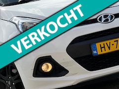 Hyundai i10 - 1.0i i-Motion Comfort - Polar White - Nav/Clima/Zwarte LMV
