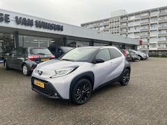 Toyota Aygo X - 1.0 VVT-i S-CVT JBL AUTOMAAT Applecarplay/Android Auto Stoelverwarming Lmv Pdc Acamera Cru