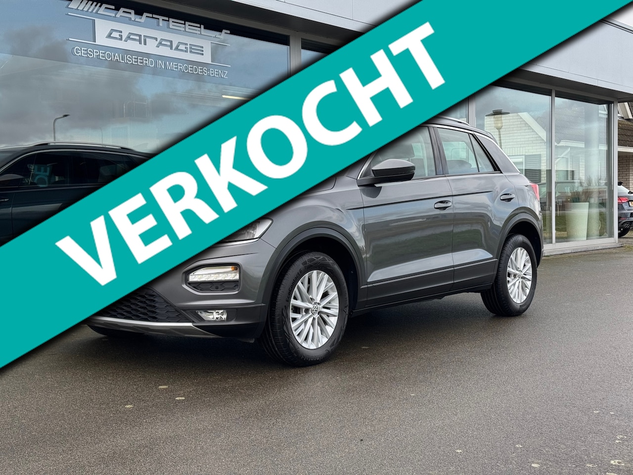 Volkswagen T-Roc - 1.5 TSI Style Business automaat , afneembare trekhaak , Apple-carplay - AutoWereld.nl