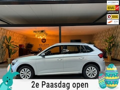 Skoda Kamiq - 1.0 TSI Sport Business Garantie Carplay StoelVW Lane Ass Front Ass DAB Cruise Clima Navi L