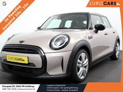 MINI Cooper - 1.5 Maximise Steptronic 5 deurs Navigatie Apple Carplay/Android Auto Camera Parkeer sensor