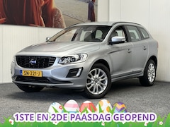 Volvo XC60 - 3.0 T6 AWD MOMENTUM NIEUWE APK YOUNGTIMER LEDER CRUISE CONTROL CLIMATE CONTROL BLUETOOTH T