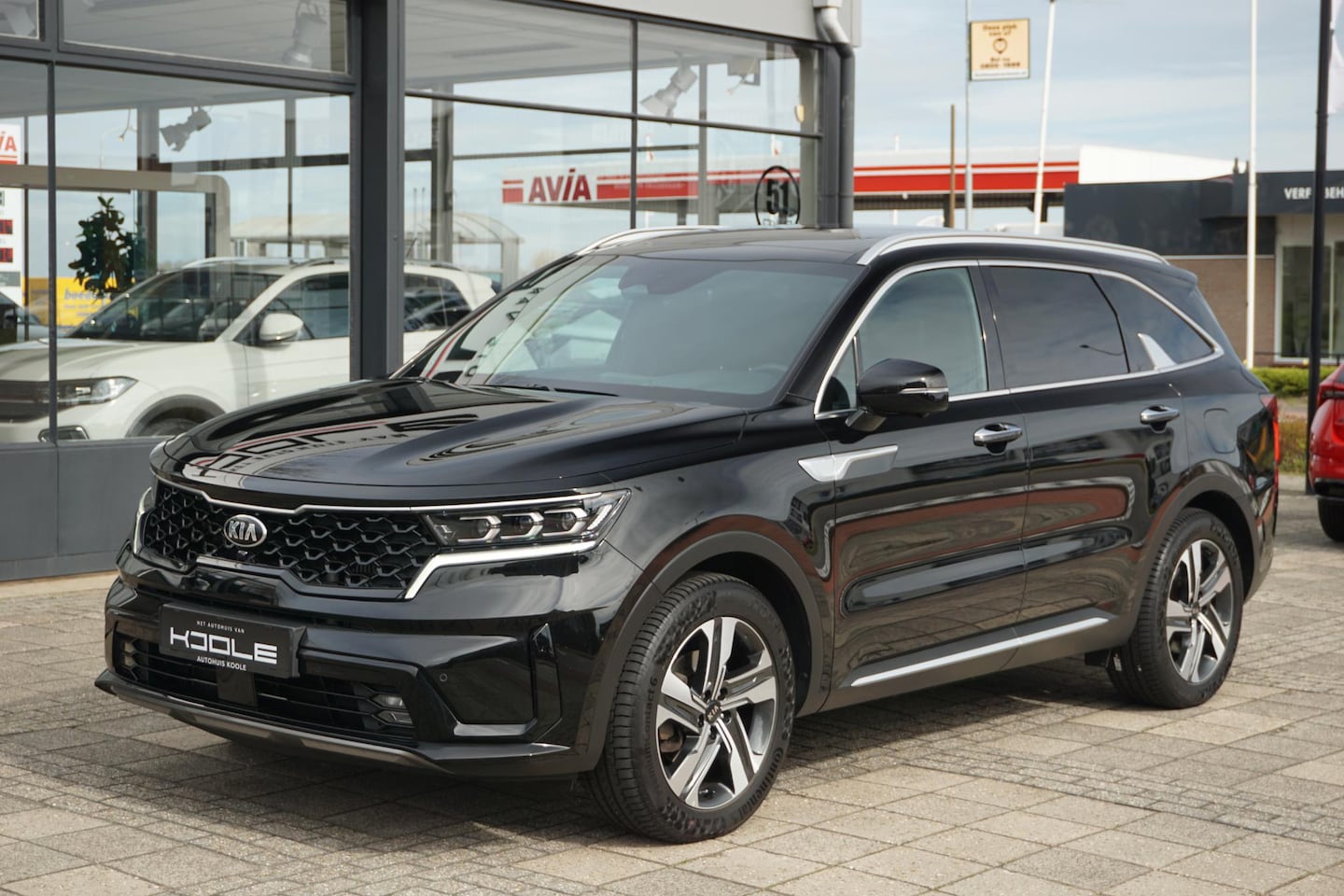 Kia Sorento - 1.6 T-GDi Plug-in Hybrid 4WD ExecutiveLine 7p. 1.6 T-GDI Plug-in Hybrid 4WD ExecutiveLine 7p. | Trekhaak | PANO - AutoWereld.nl