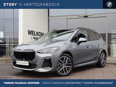 BMW 2-serie Active Tourer - 225e xDrive High Executive M Sport Automaat / Panoramadak / Trekhaak / Sportstoelen / M Ad