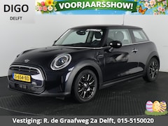 MINI Cooper - 1.5 Sports Classic Automaat | Apple Carplay & AndroidAUTO | Parkeersensoren | 1e eigenaar