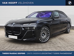 BMW i7 - eDrive50 High Executive M Sport / Massagefunctie / Parking Assistant Professional / Active