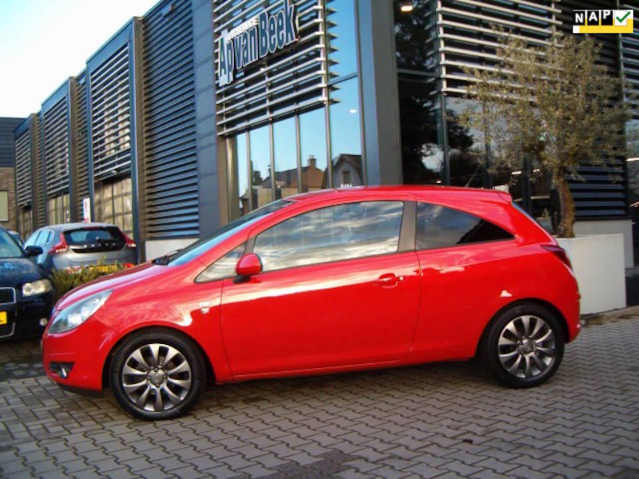 Opel Corsa - 1.2-16V '111' Edition 1.2-16V '111' Edition - AutoWereld.nl
