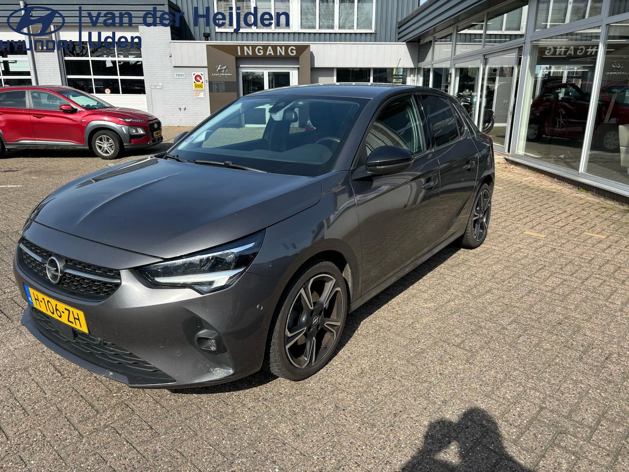 Opel Corsa - 1.2 Elegance Navigatie | Camera | Climate Control - AutoWereld.nl