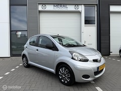 Toyota Aygo - 1.0-12V Access 5Drs Airco NAP APK APRIL 2027