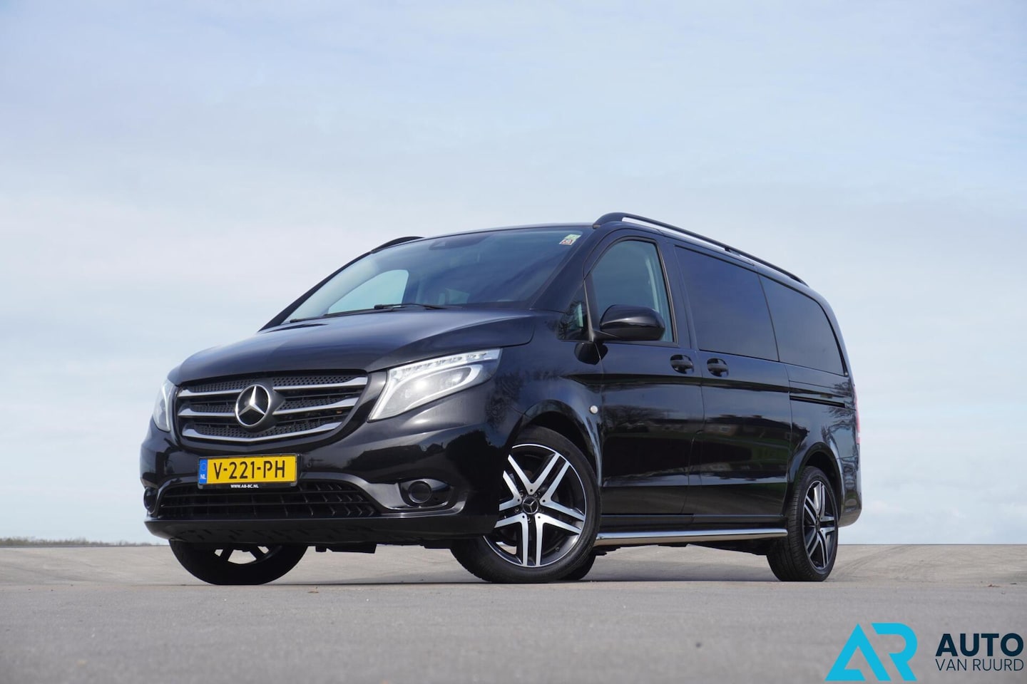 Mercedes-Benz Vito - Bestel 114 CDI Lang DC Comfort - AutoWereld.nl