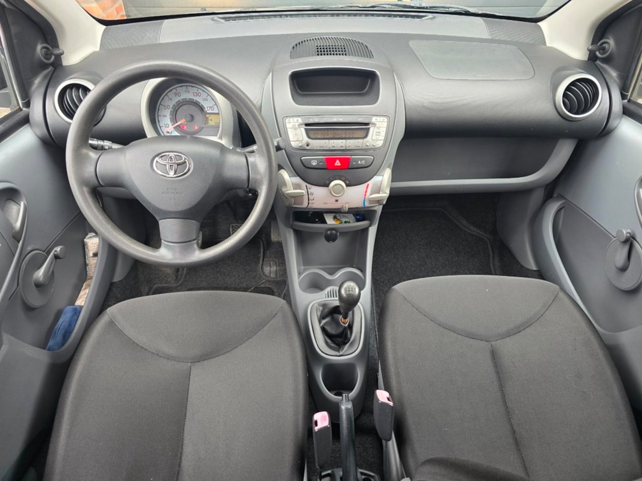 Toyota Aygo - Nwe apk en remschijven en blokken.airco. - AutoWereld.nl