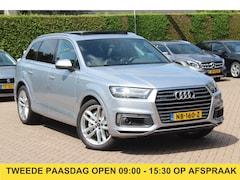 Audi Q7 - 3.0 TDI e-tron quattro Sport / Trekhaak / Panoramadak / Camera / 21'' / Luchtvering / Lede