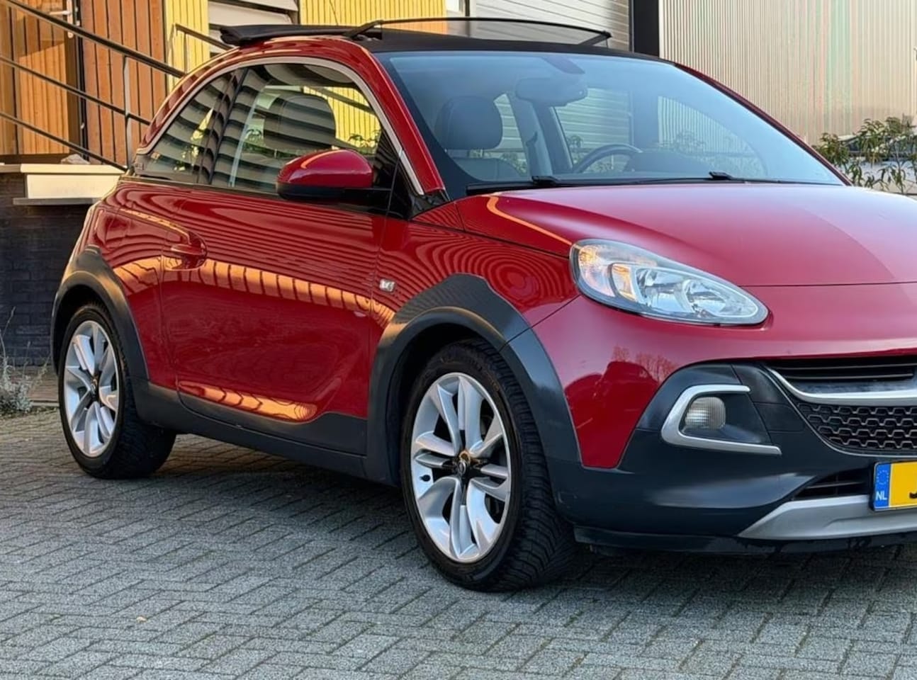 Opel ADAM - 1.0 Turbo Rocks Cabrio - AutoWereld.nl
