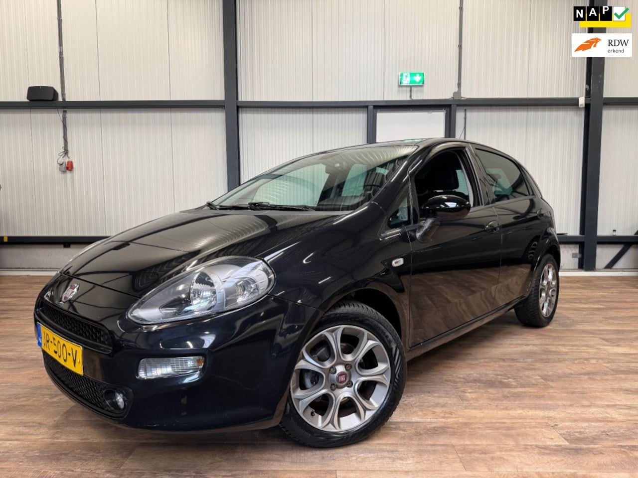 Fiat Punto Evo - 0.9 TwinAir Lounge 0.9 TwinAir Lounge - AutoWereld.nl