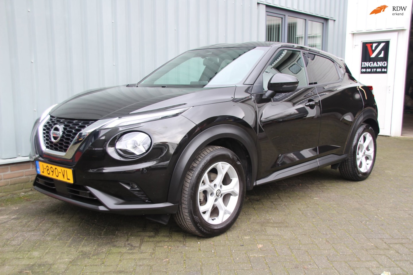 Nissan Juke - 1.0 DIG-T N-Connecta AUTOMAAT.Trekhaak AFN 41.000 kms - AutoWereld.nl