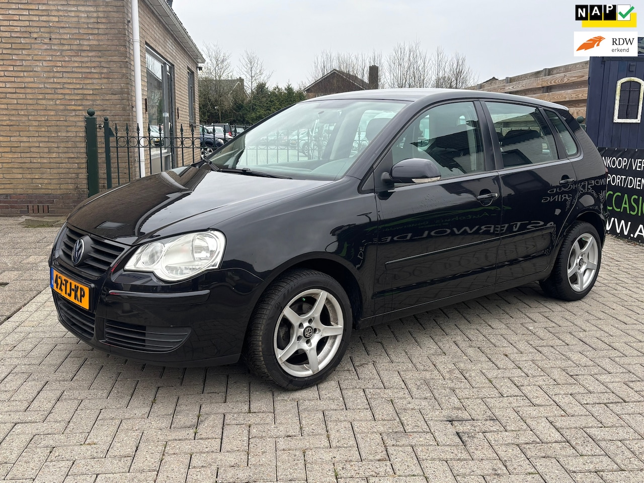 Volkswagen Polo - 1.4-16V Optive 1.4-16V Optive - AutoWereld.nl